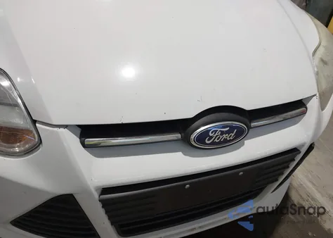 2014 Ford Focus Se z USA, uszkodzony, nr VIN 1FADP3K26EL455606